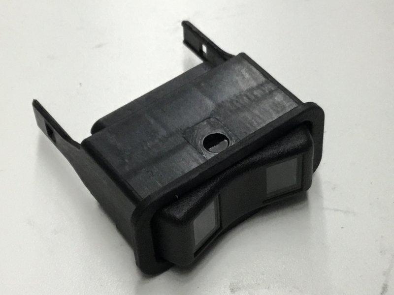 2585638C1, Navistar International, SWITCH, ROCKER, BLANK, 3 POS TRISTA - part number 2585638C1