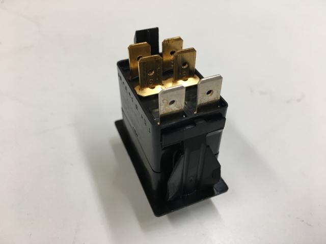 6131261C1, Navistar International, SWITCH, ROCKER OFF /MOMENTARY - part number 6131261C1