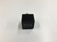 4100323C1, Navistar International, 70AMP MAXI ISOLATCHING RELAY - 4100323C1