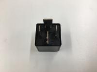 4100323C1, Navistar International, 70AMP MAXI ISOLATCHING RELAY - 4100323C1