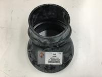 3825972C2, Navistar International, HOSE AIR CLEANER - 3825972C2