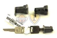 1682044C92, Navistar International, KIT, DOOR LOCKS & IGN CYL - 1682044C92