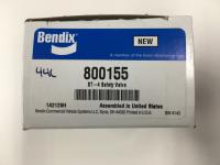 BX800155, Bendix, VALVE, SAFETY, BRAKE, ST-4, 200 PSI, 1/4-18 NPT, 1 HOLE - BX800155