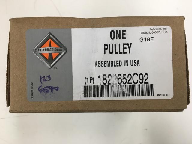 1822652C92, Navistar International, T444E IDLER PULLEY, FLAT - part number 1822652C92