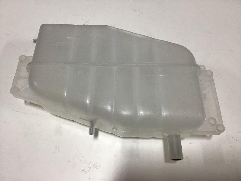 2002105C3, Navistar International, TANK RADIATOR SURGE - part number 2002105C3