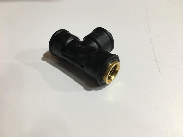 3588342C1, Navistar International, TEE QC 1/2 X 1/2 X 3/8 - part number 3588342C1