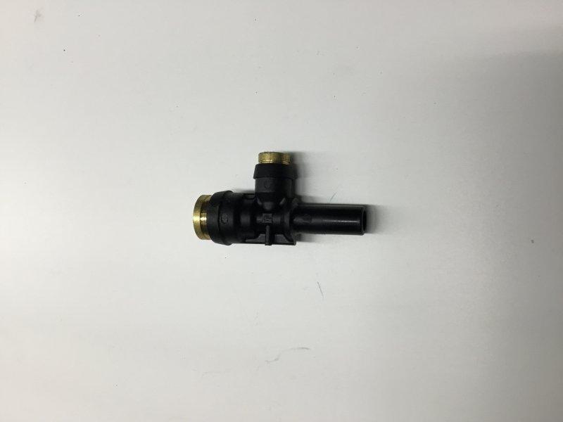 2028986C1, Navistar International, TEE, QC 3/8FX1/4FX3/8M STEM - part number 2028986C1