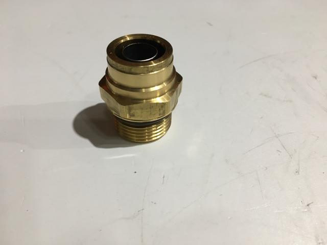 2024456C1, Navistar International, TEE, QC AIR TUBE 3/8MX3/8FX3/8F - part number 2024456C1