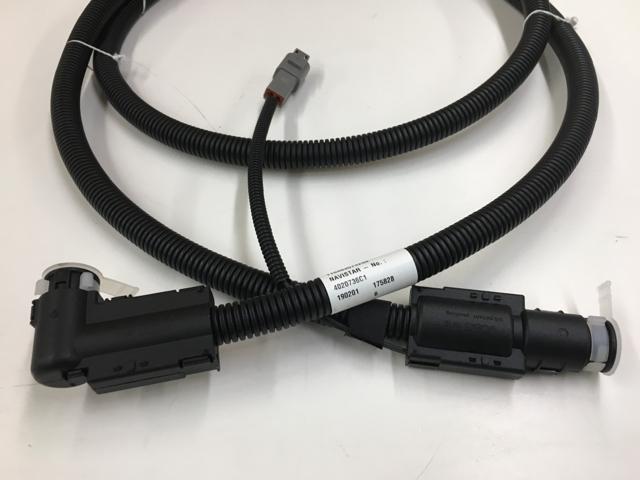 4020736C1, Navistar International, TUBE ASSEMBLY 9-GAL DEF TANK PRESUR - part number 4020736C1