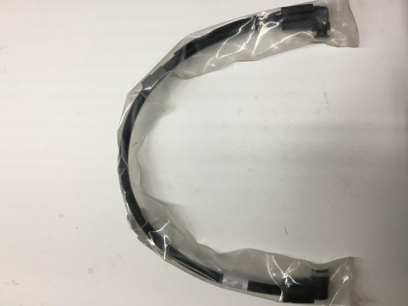 3989652C1, Navistar International, HOSE, DEF TANK, RETURN - part number 3989652C1