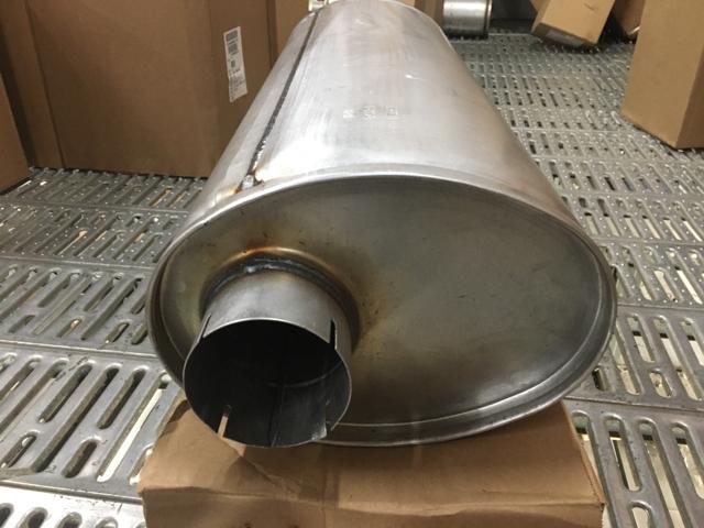 FLT86536M, Fleetrite, MUFFLER, TYPE 2 OVAL, 3.5 IN. INLET, 4.0 IN. OUTLET, 32.0 IN. BODY LENGTH (IN) - part number FLT86536M