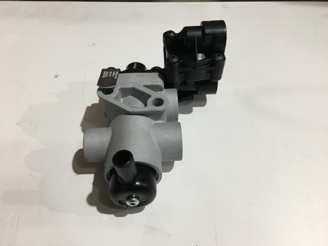 2585468C91, Navistar International, VALVE - part number 2585468C91