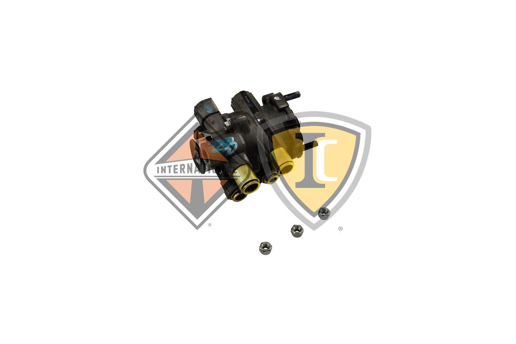 2506077C92, Navistar International, VALVE, CONTROL, AIR BRAKE, E-8P FOOT - part number 2506077C92