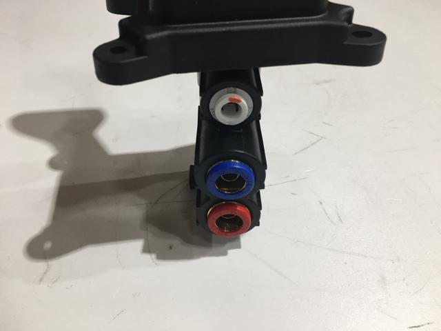 2522795C91, Navistar International, VALVE, HAND CONTROL TRAILER - part number 2522795C91