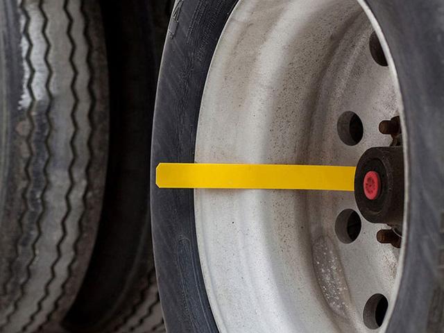 571.WRU-4Y, Automann, Wheel Rotation Indicator Set Yellow of 4 - 571.WRU-4Y