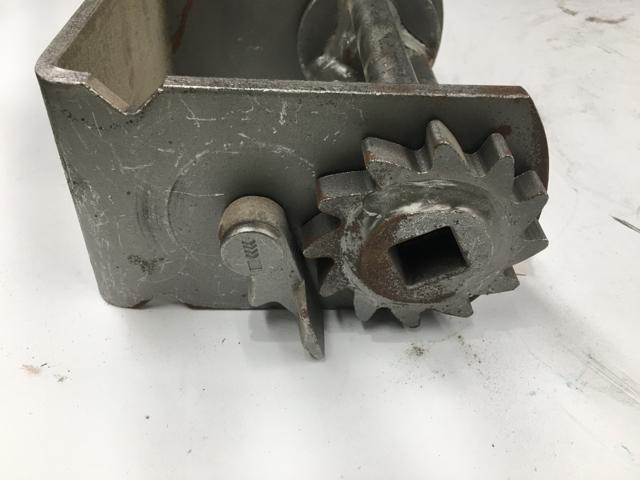 14011NP, Kinedyne Canada Ltd., WINCH, SLIDING 3 BAR, NO PAINT - part number 14011NP