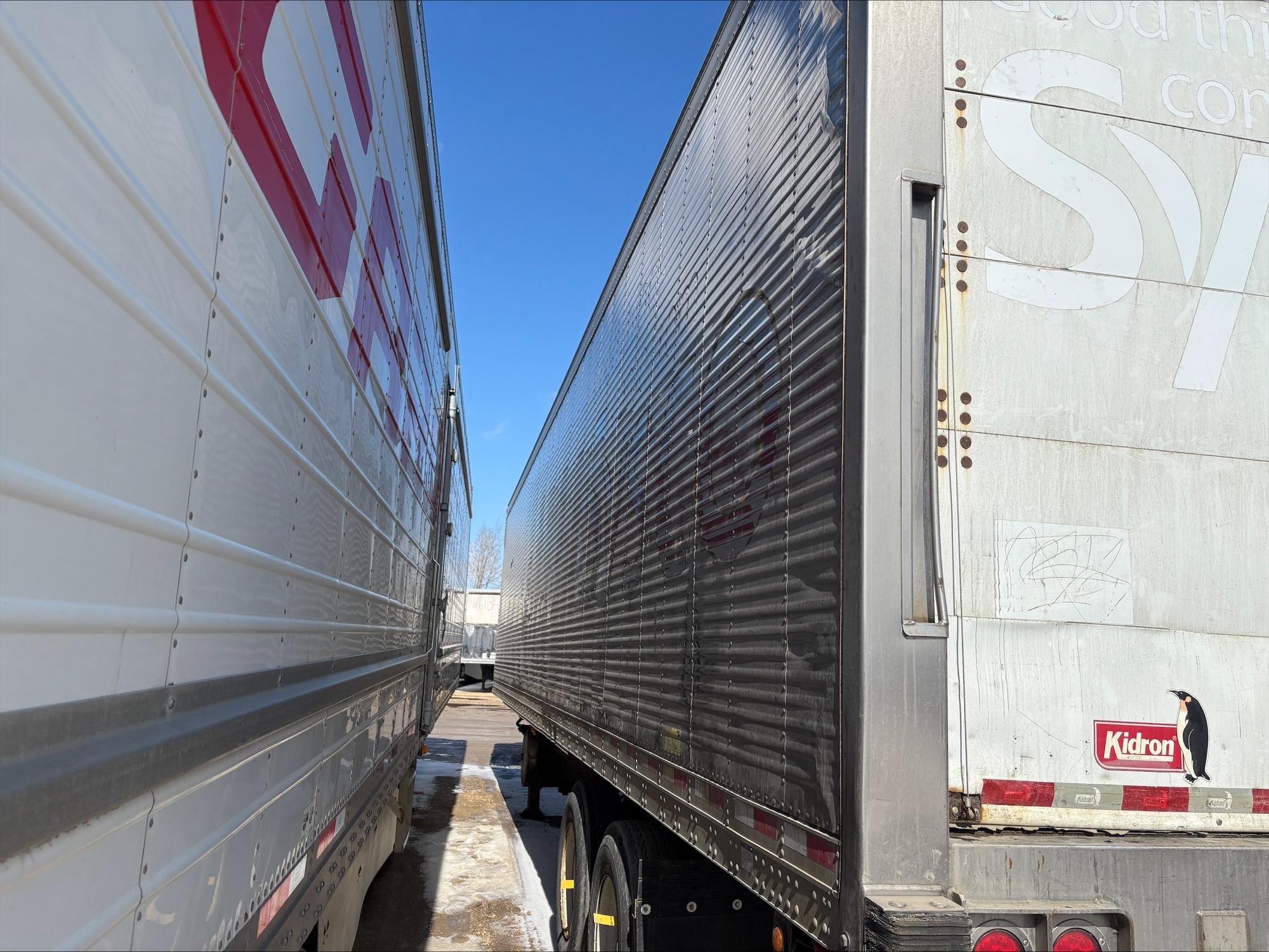 2013 Kidron Storage Van