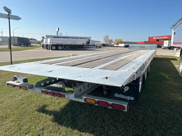 2024 Deloupe Tilt Deck