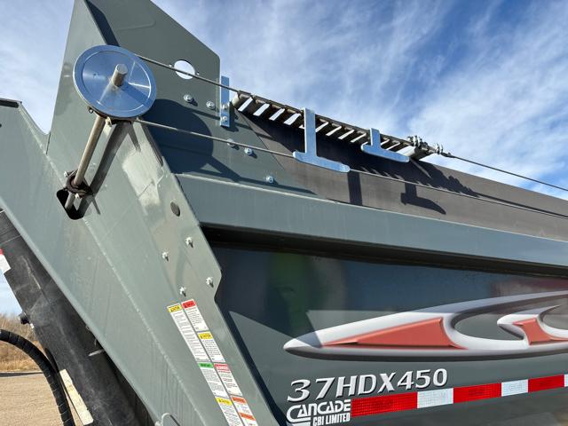 2025 Cancade 37HDX450