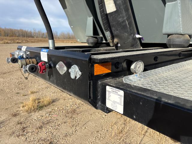 2025 Cancade 37HDX450