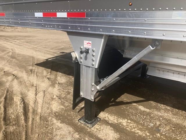 2026 Timpte Super Hopper Tri-Axle