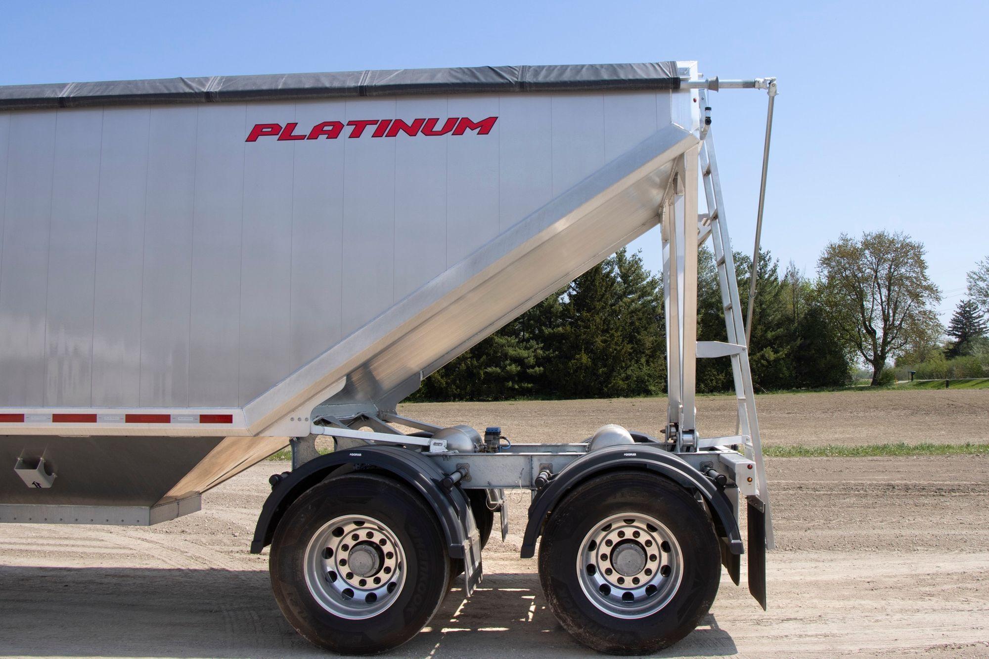 2027 Platinum Tandem Two Hopper