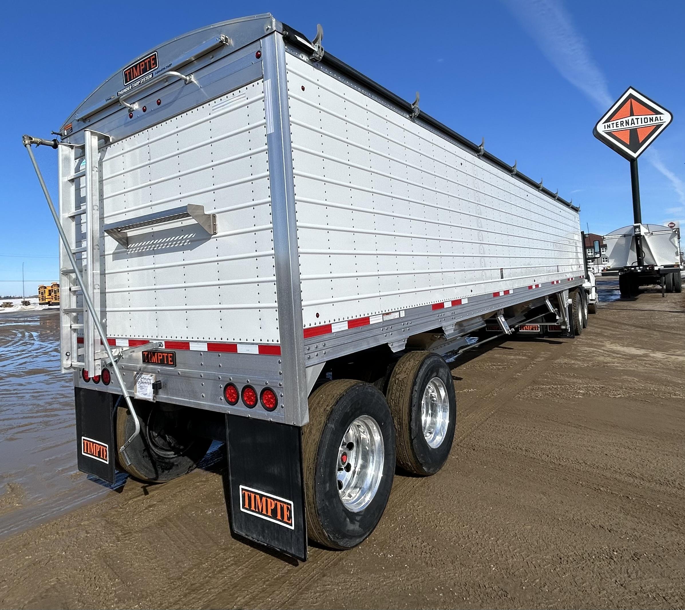 2027 Timpte Super Hopper Standard