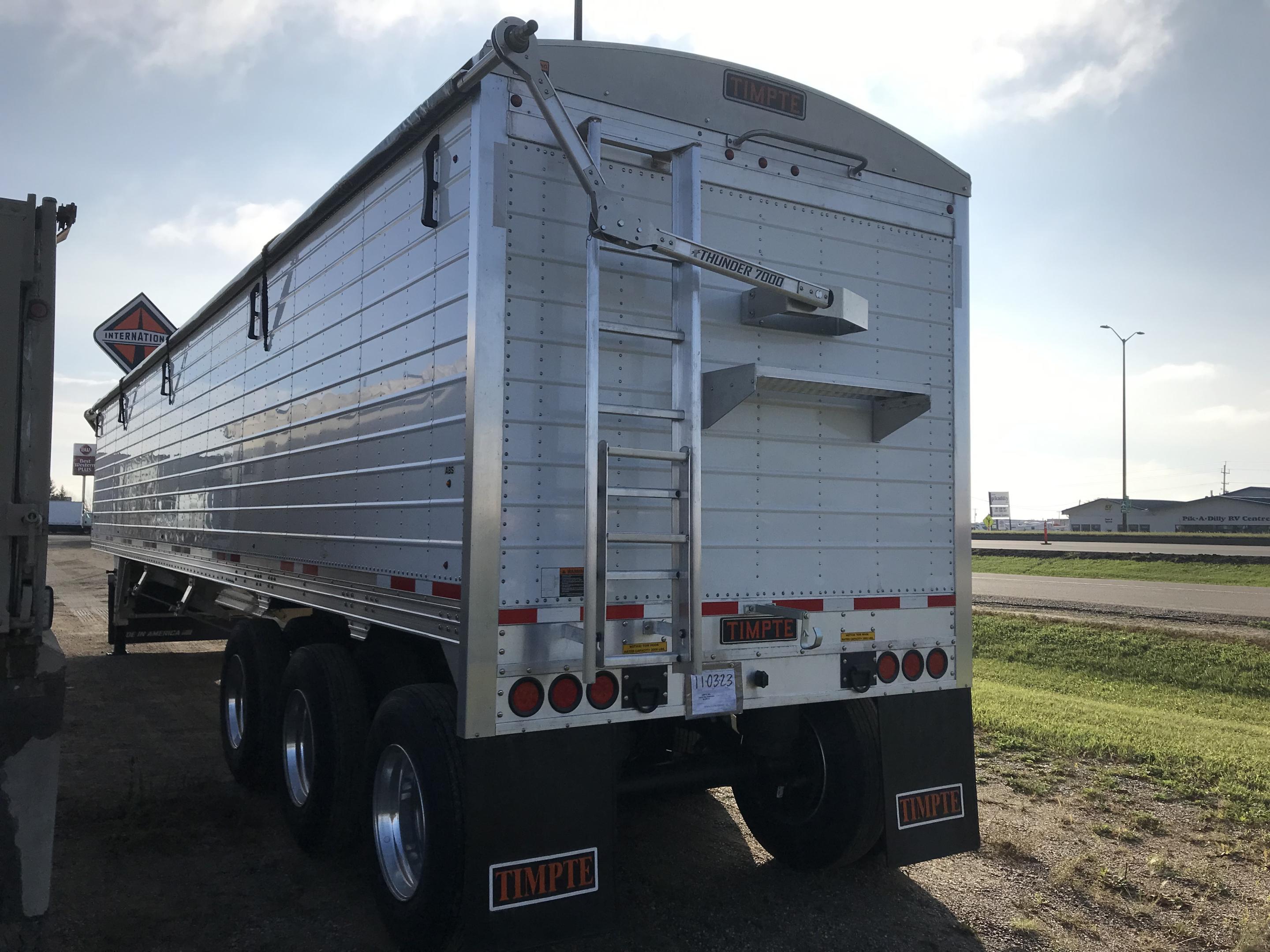 2027 Timpte Super Hopper Tri-Axle