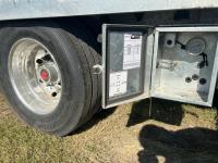 2027 Deloupe Tilt Deck