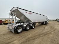 2027 Platinum Tridem Two Hopper