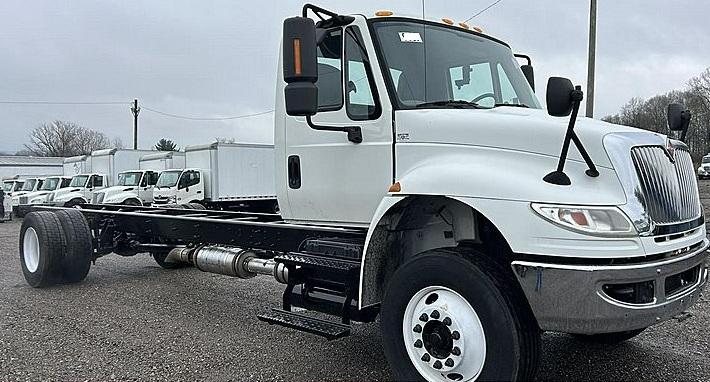 2015 International 4300 4x2