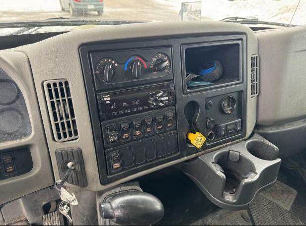 2017 International 4300 4x2