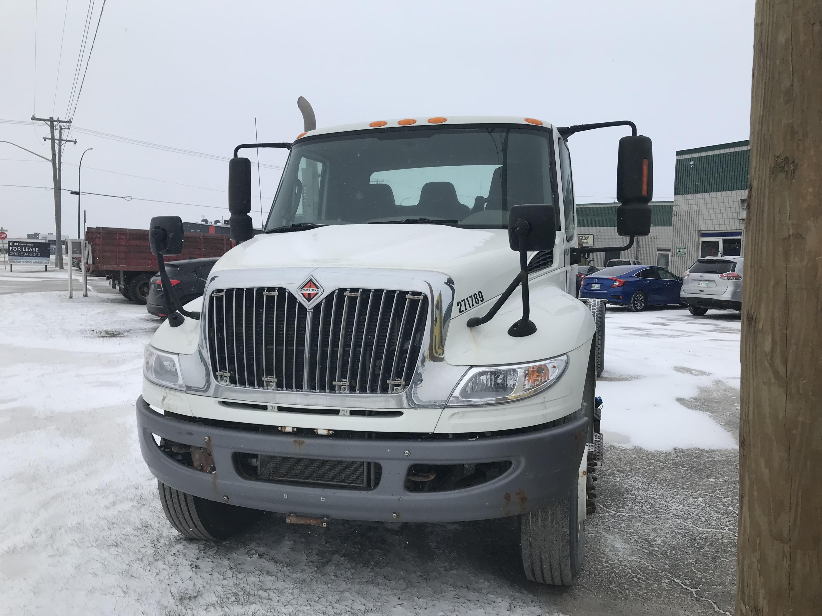 2017 International 4300 4x2