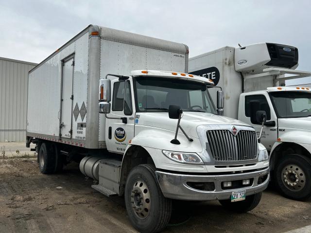 2017 International 4300 SBA 4X2