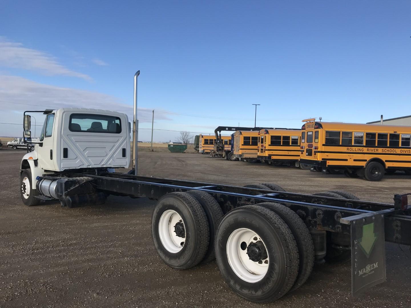 2017 International 4400 6x4