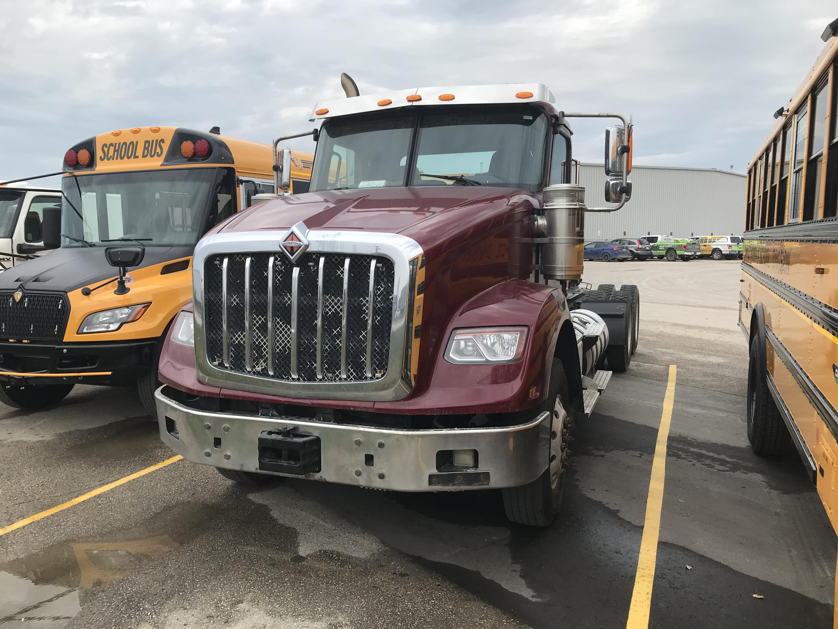 2017 International HX620 6x4