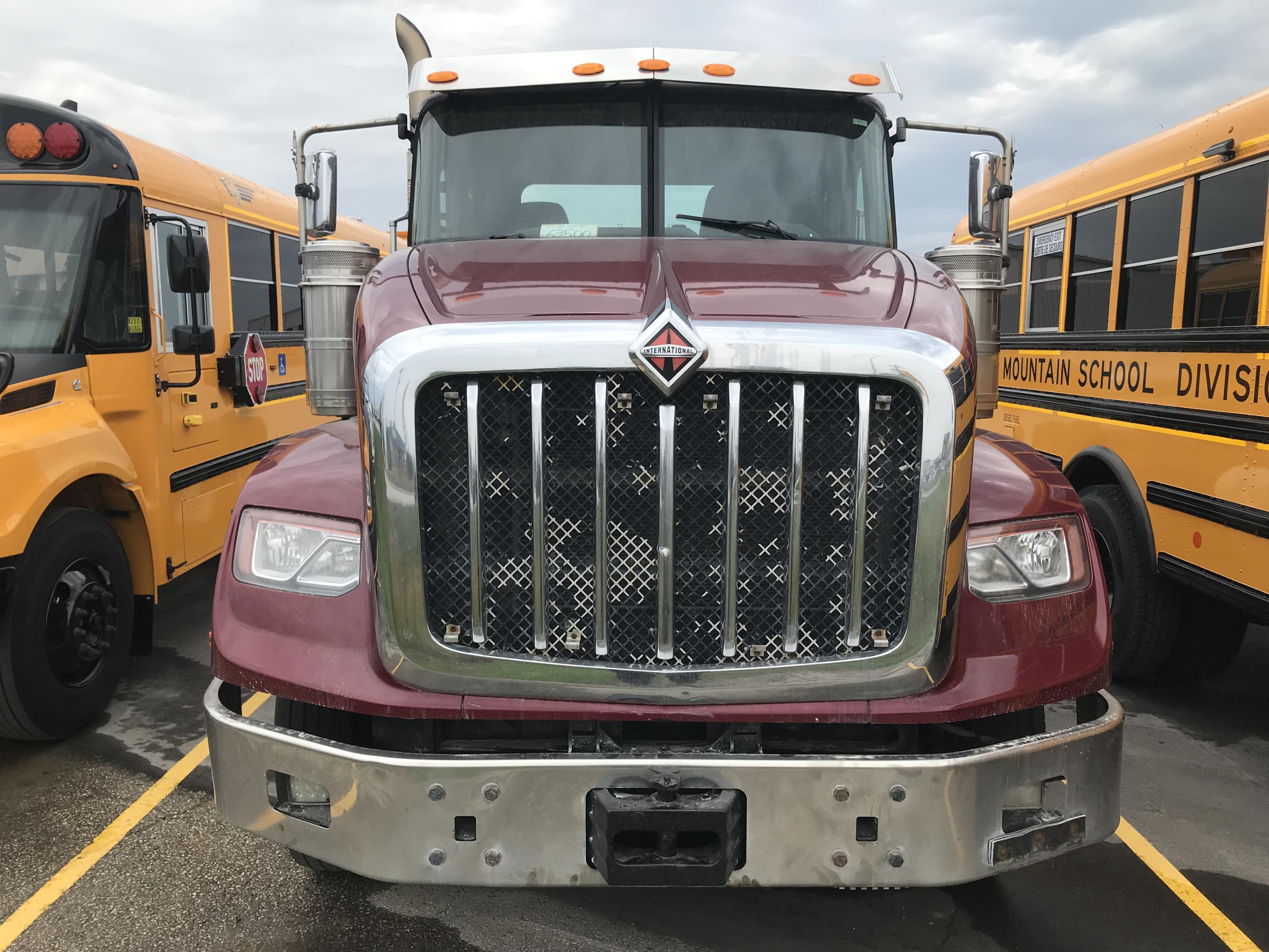 2017 International HX620 6x4