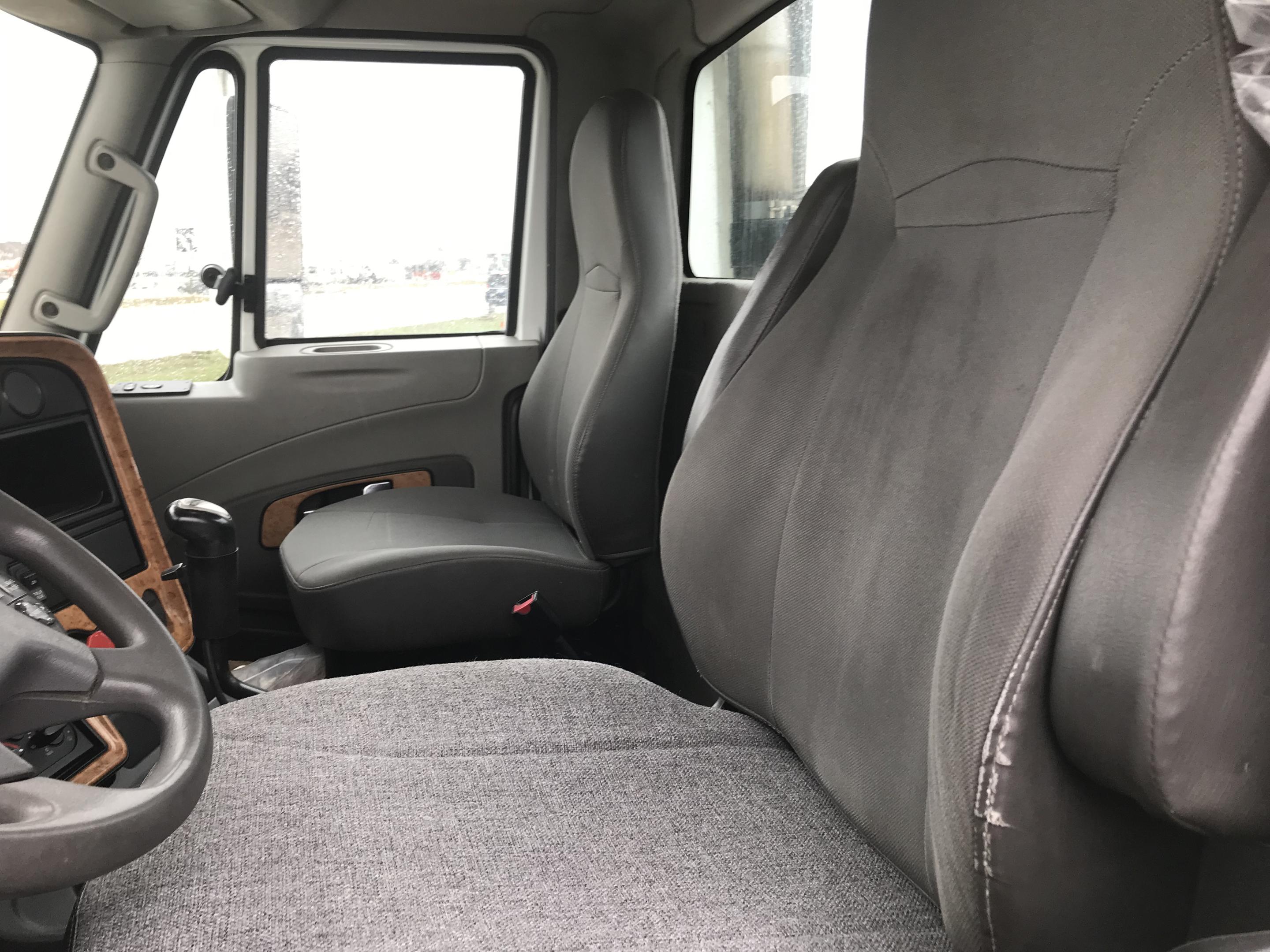 2017 International Prostar Daycab