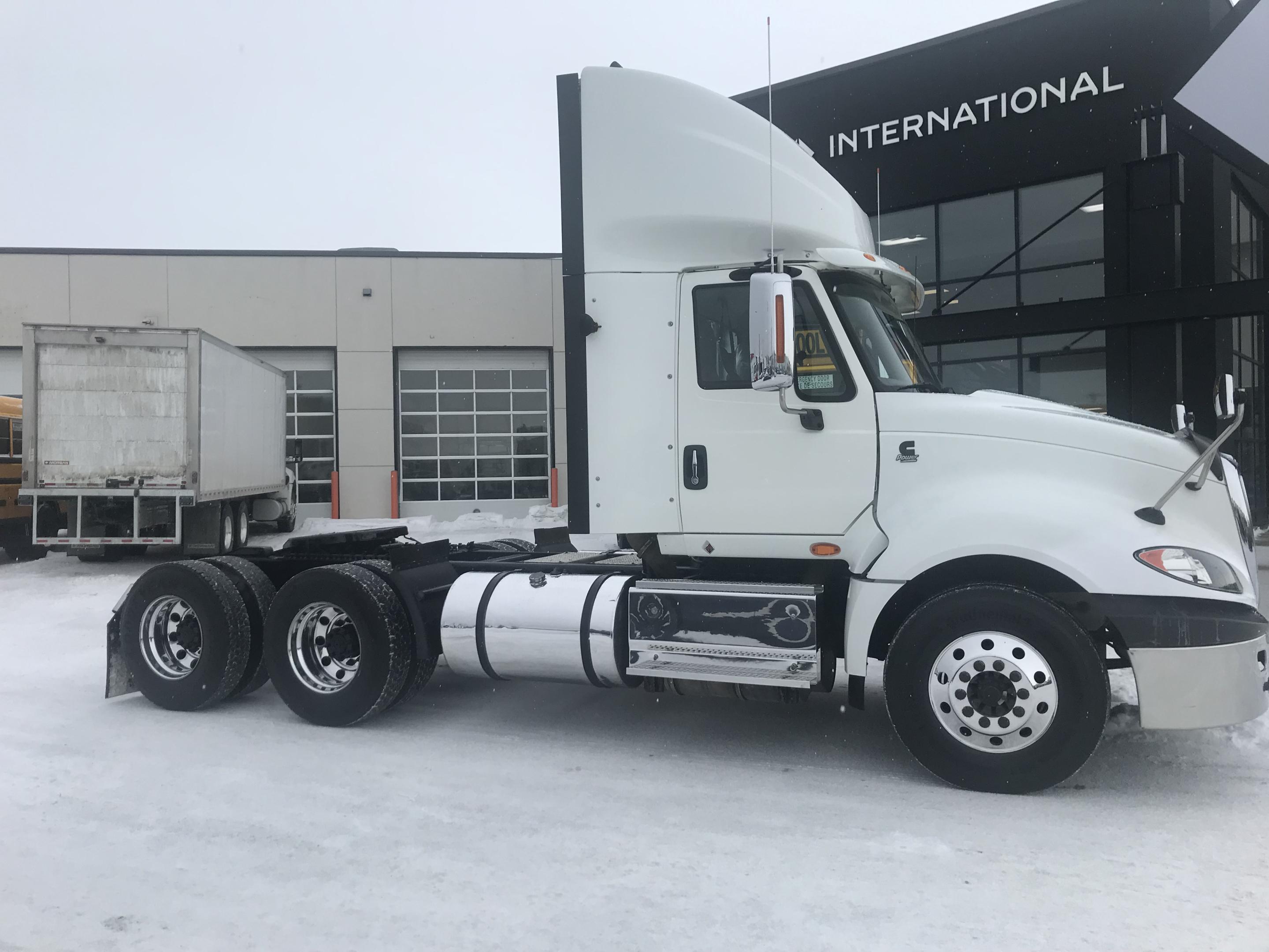2017 International Prostar Daycab