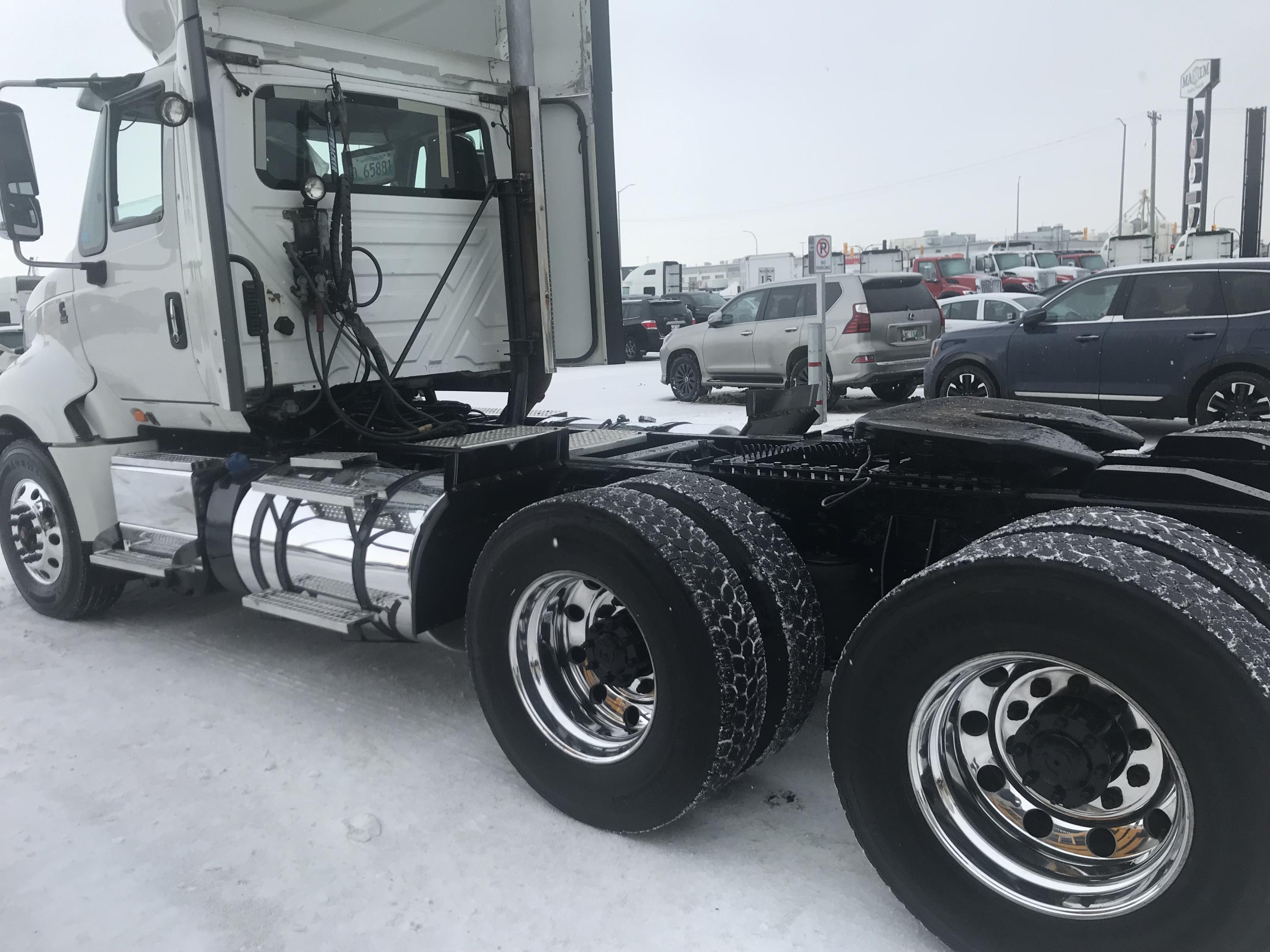 2017 International Prostar Daycab