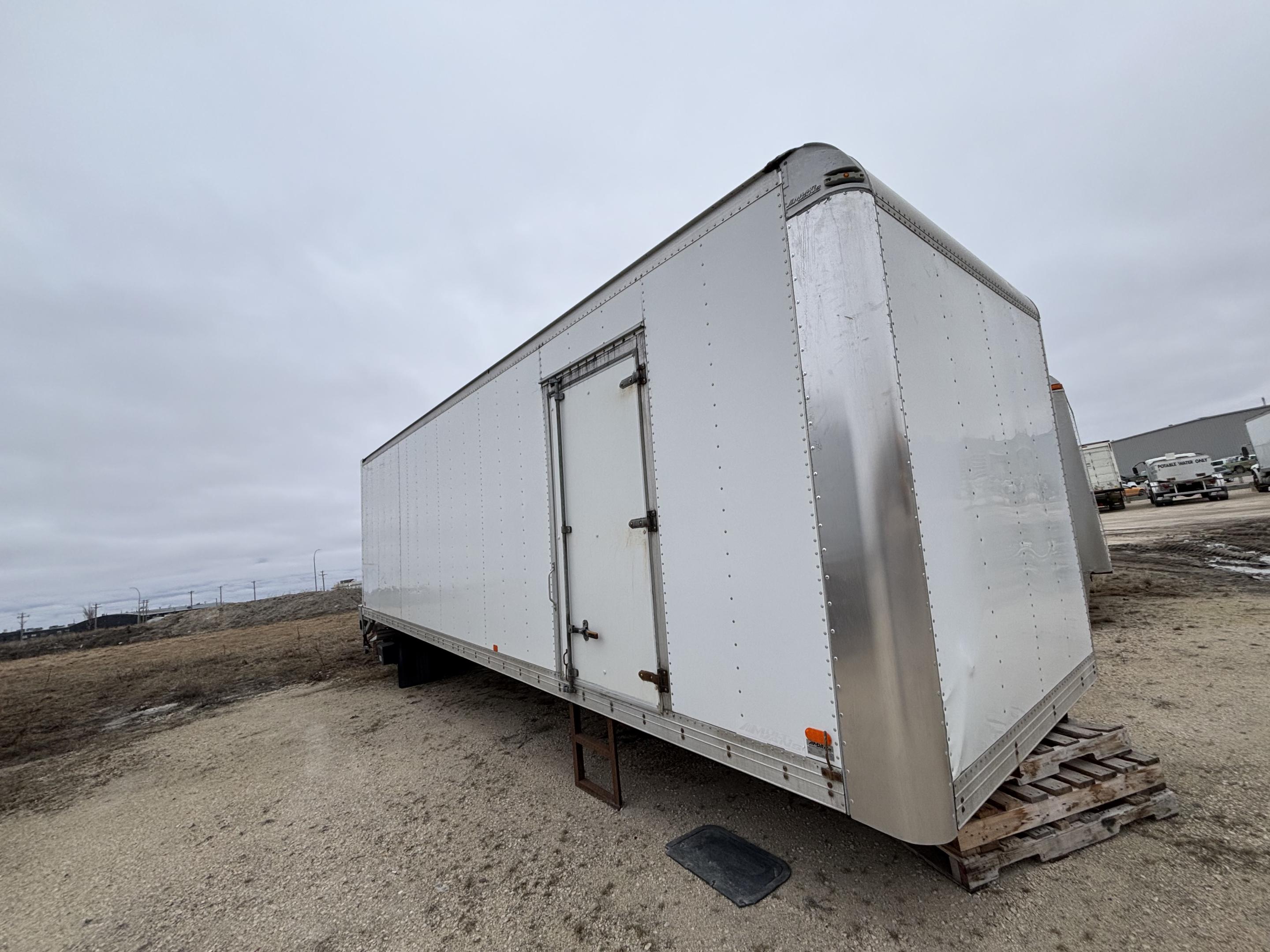 2017 Multivans Inc. Dry Van Body