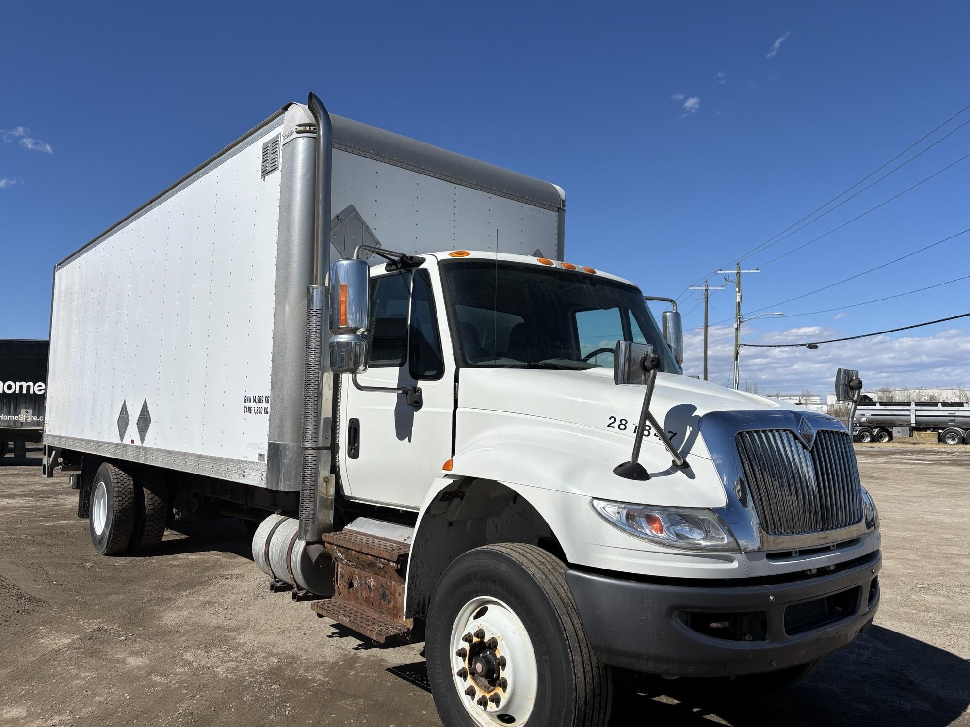 2018 International 4300 4x2