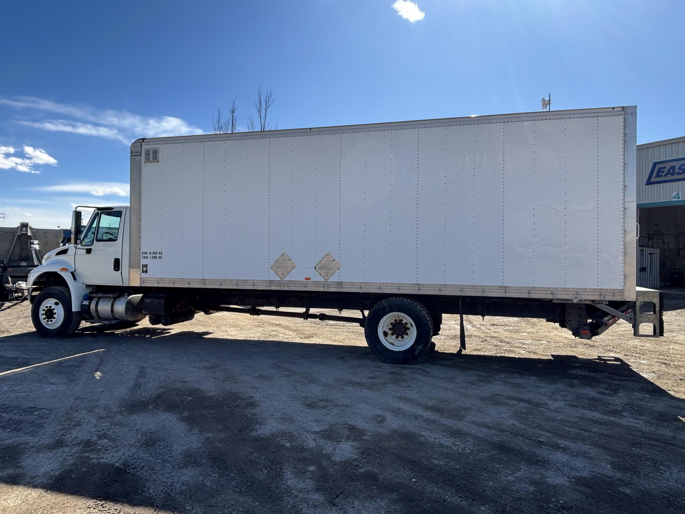 2018 International 4300 4x2