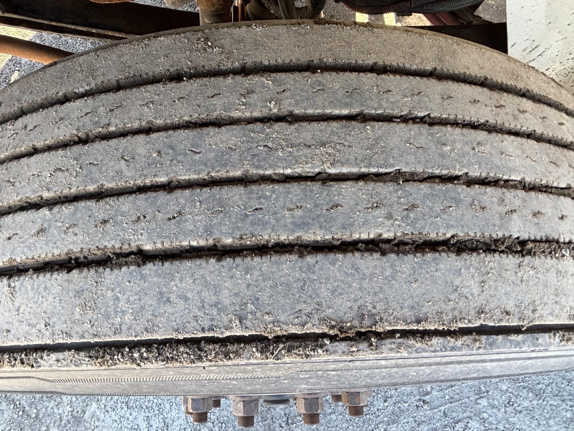 2018 International 4300 4x2