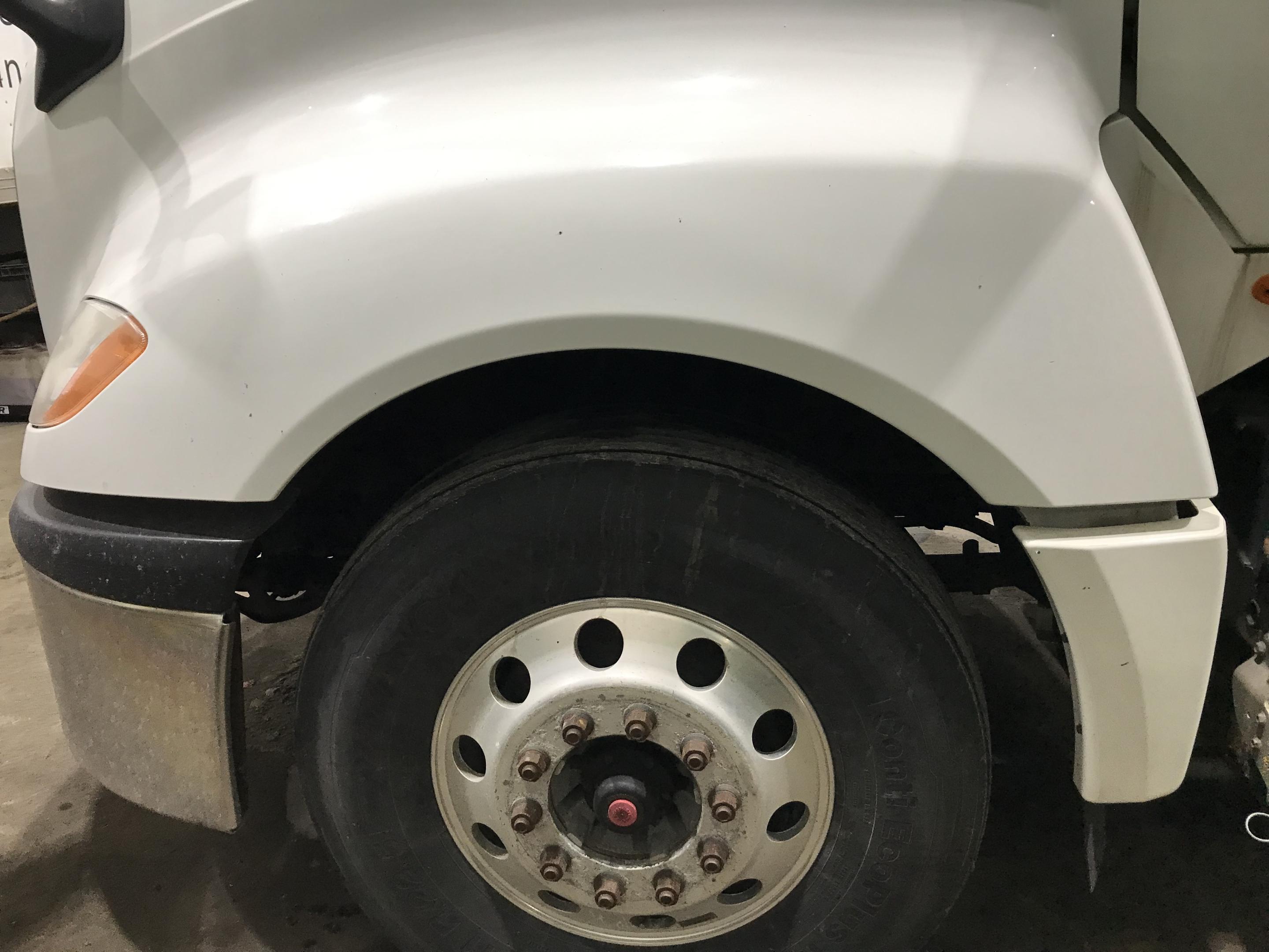 2018 International LT625 Daycab