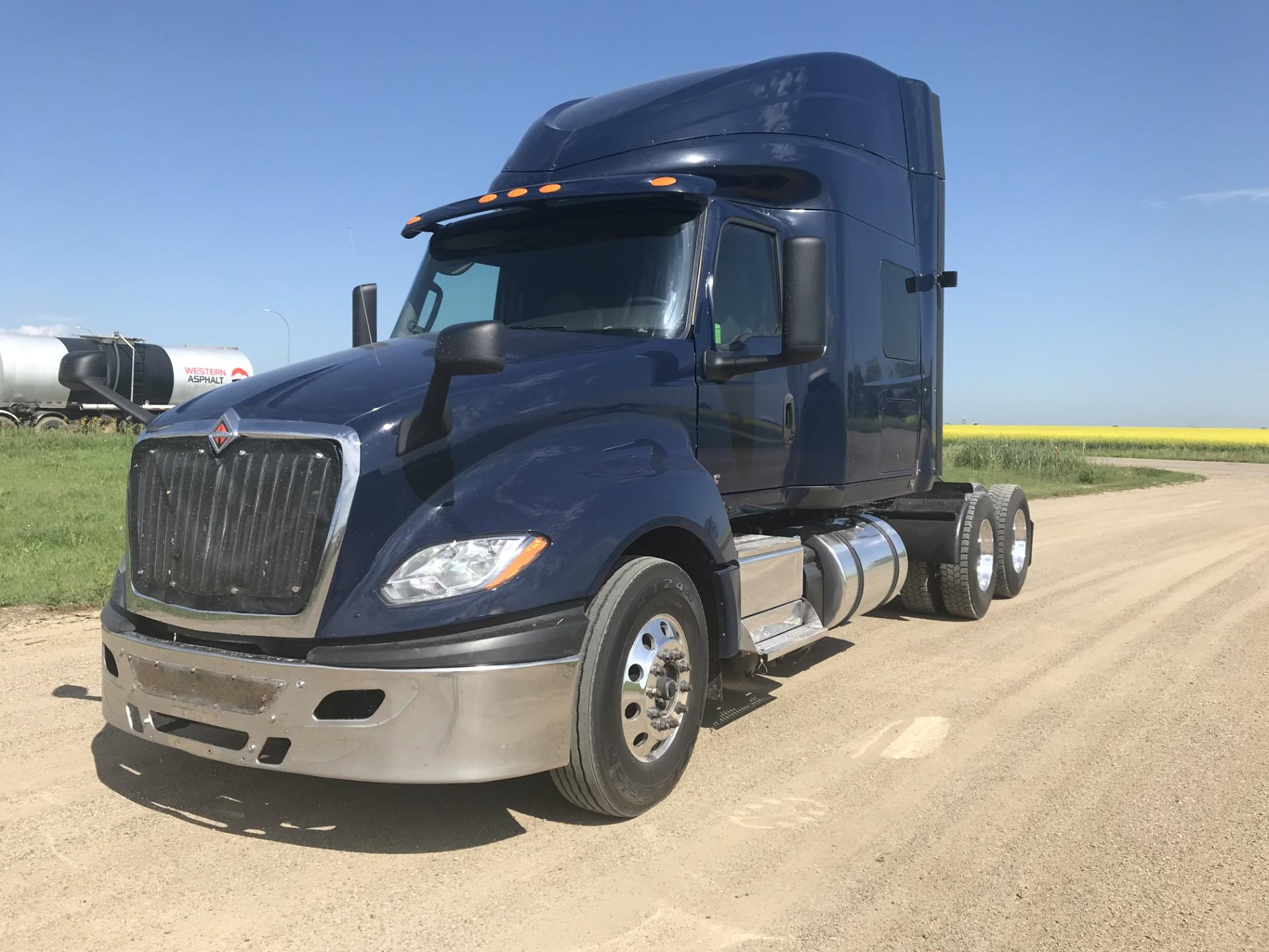 2018 International LT625 Sleeper