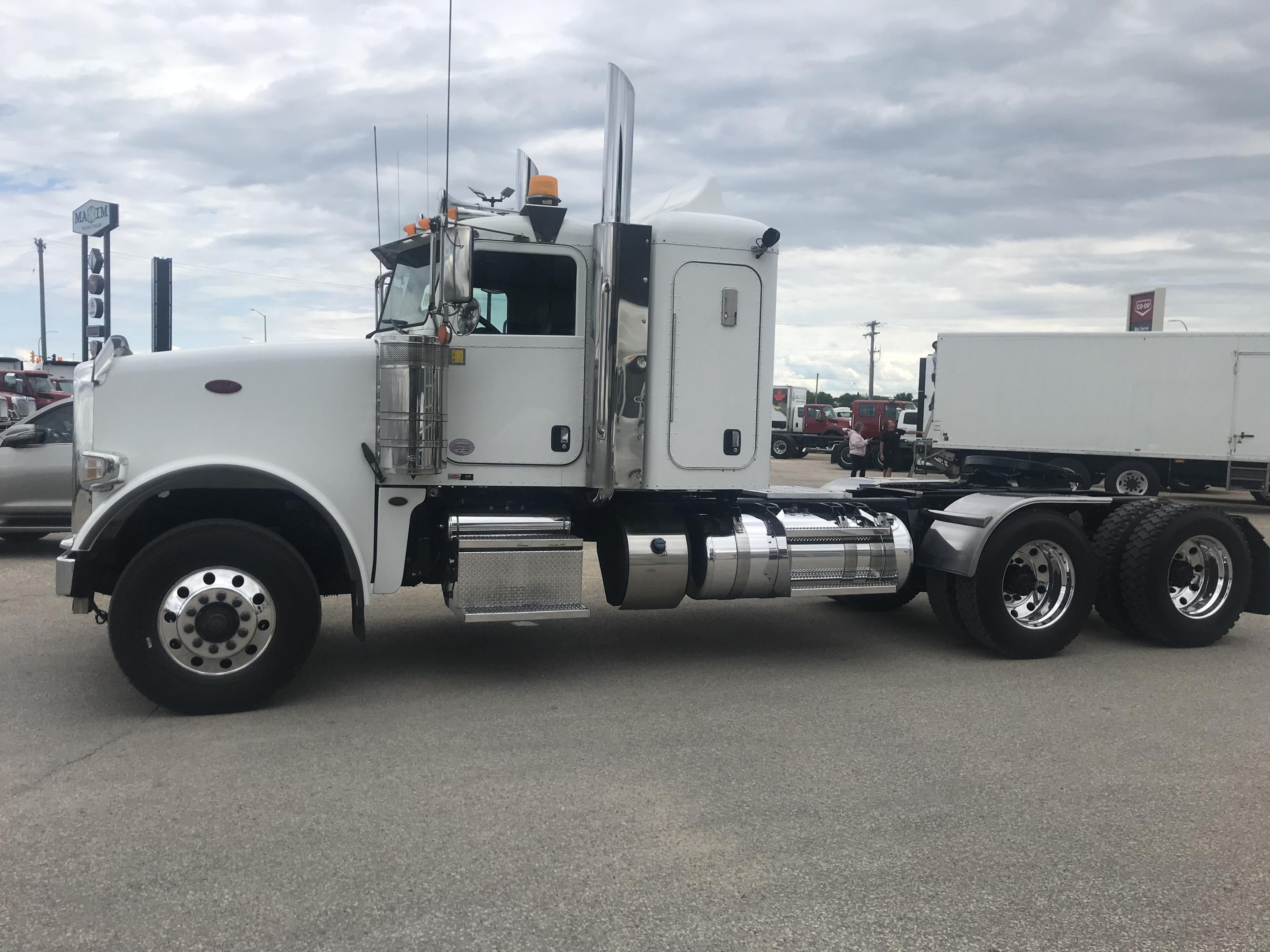 2018 Peterbilt 367