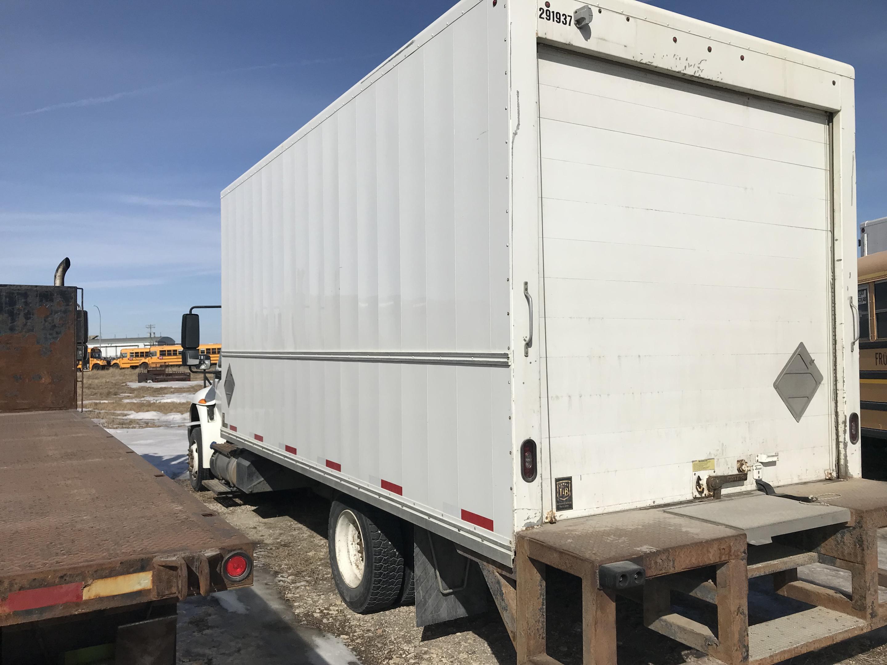 2019 International 4300 4x2