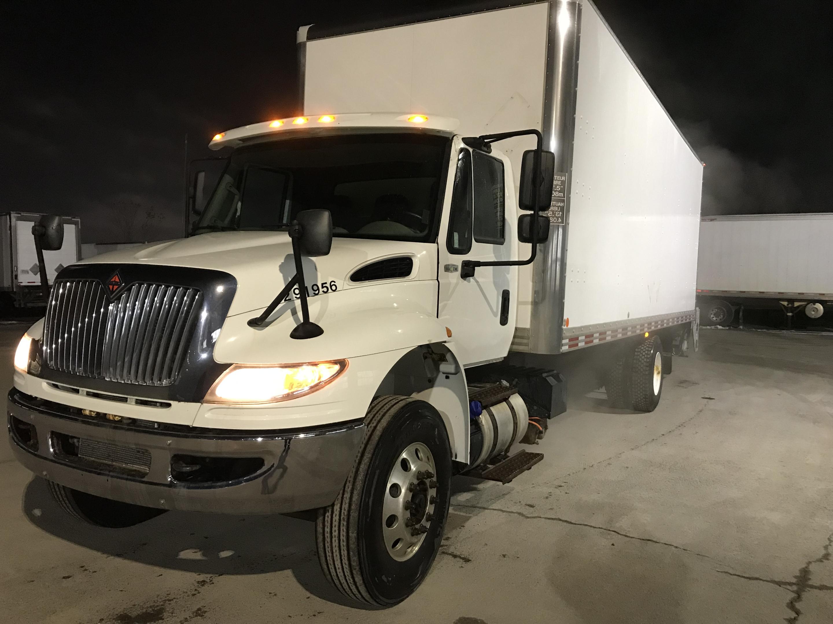 2019 International 4300 4x2