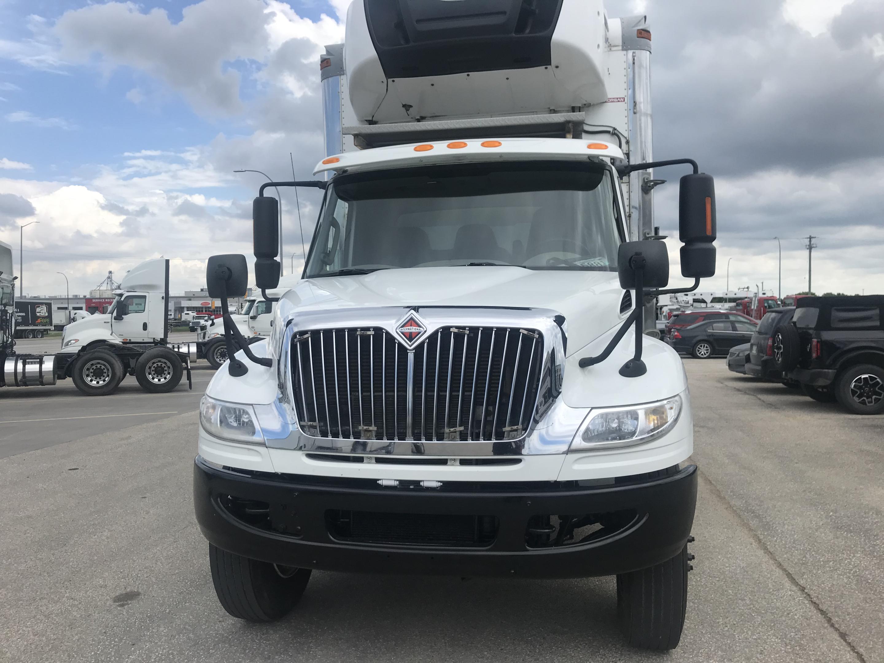 2019 International 4300 4x2